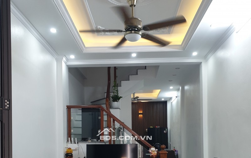 BÁN NHÀ ĐẸP 2.9 TỶ 3 TẦNG 50M2 NGÕ CỰC NGẮN ĐƯỜNG ĐIỆN BIÊN