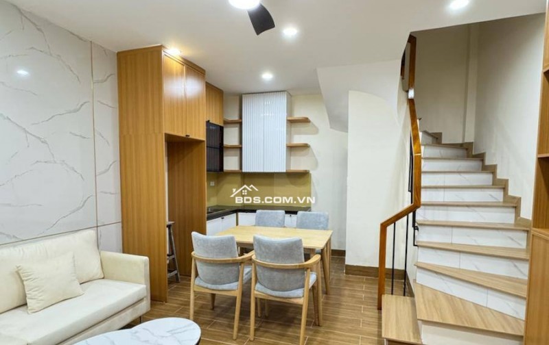 Nhà Đẹp Gần Đường Ô TÔ Khâm Thiên, Đống Đa 25m, 4 tầng, mt 3.9m, giá 6.7 tỷ.