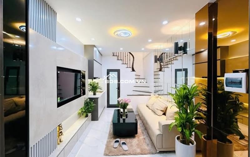 SIÊU PHẨM NGUYỄN TRÃI - THANH XUÂN - Ô TÔ ĐỖ CỬA - DT 25M - 4 TẦNG - GIÁ 5.15 TỶ.