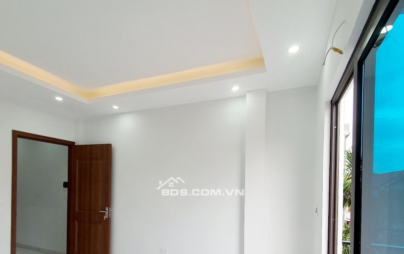 H Nhà YÊn Vĩnh 30m2, Sở hữu ngõ riêng, nông, thẳng tắp, sát vách khu đô thị Hinode