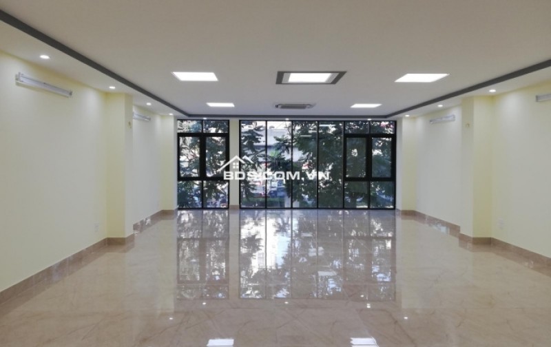 CHO THUÊ VĂN PHÒNG MẶT PHỐ KHUẤT DUY TIẾN – ƯU ĐÃI 50% CHI PHÍ THUÊ THÁNG ĐẦU