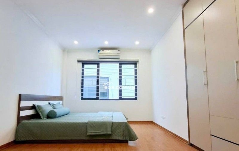  NHÀ ĐẸP, NGÕ NÔNG – GẦN Ô TÔ – FULL NỘI THẤT– AN NINH TUYỆT ĐỐI– HÀNG XÓM GARDEN CITY THẠCH BÀN