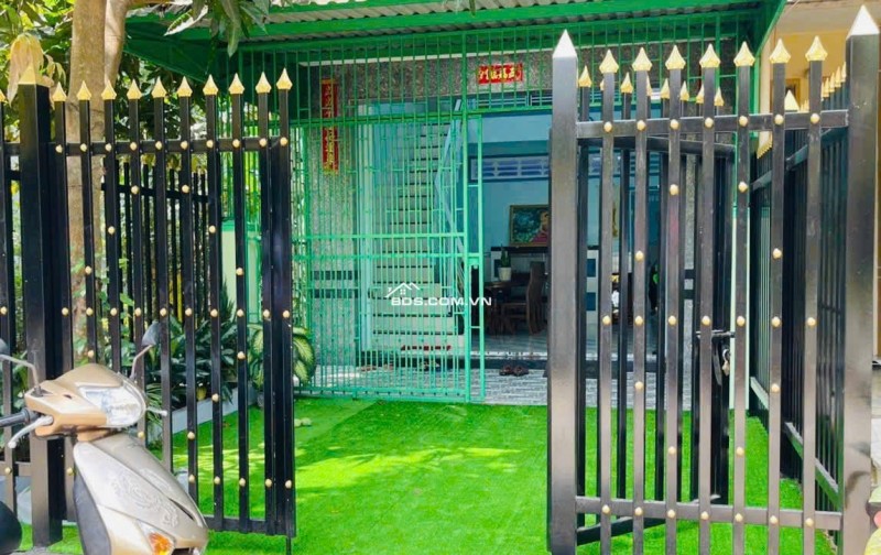 Bán nhanh đất và nhà đẹp, vị trí đẹp tại phường Mỹ Phước, TP Long Xuyên, An Giang