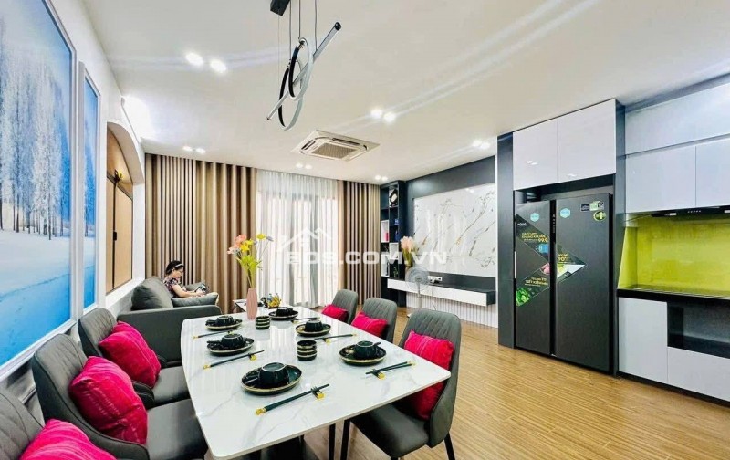 Nhà Đẹp Ô TÔ Trong Nhà Vương Thừa Vũ, Thanh Xuân 47/50m, 7 tầng, mt 5.1m, giá 21.5 tỷ