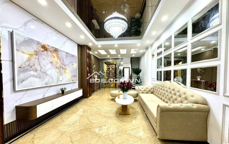 Nhà Đẹp Ô Tô Đỗ Cửa, Thang Máy Giảng Võ, Đống Đa 46/58m, 7 tầng, mt 5m, giá 23.3 tỷ