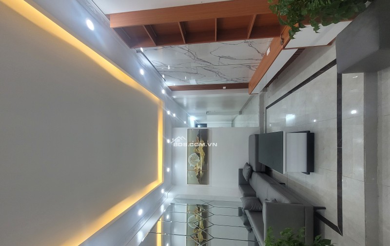 BÁN NHÀ TÔ HIỆU, 5 TẦNG THANG MÁY, 40M2, 10.X TỶ