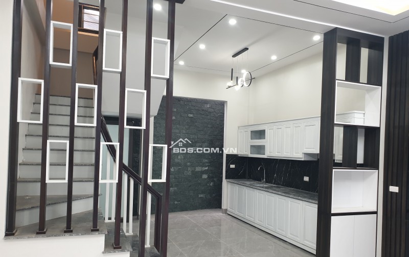 BÁN NHÀ ĐẸP 2.05 TỶ 3 TẦNG 45M2 ( TÂY BẮC ) NGÕ KHU HỒ ĐẦM BÉT