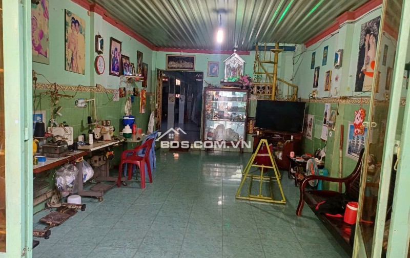 Nhà Đẹp - Giá Tốt - Chính Chủ Bán Nhà Cấp 4 Tại Phường Tân Quý, Quận Tân Phú, Hồ Chí Minh