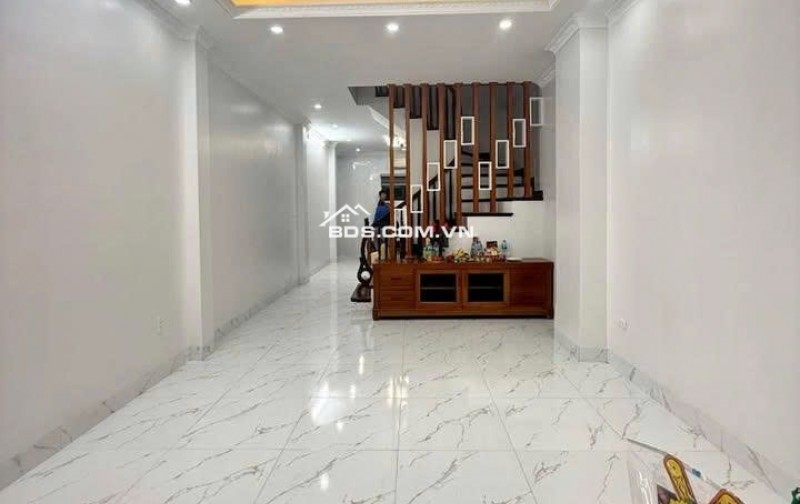 Nhỉnh 9 Tỷ - Vương Thừa Vũ, Thanh Xuân - Gần Phố - Full Nội Thất - 54m, 4 Tầng.