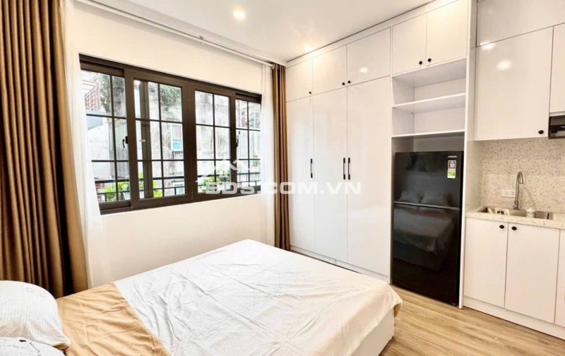   NHÀ ĐẸP THANG MÁY- HIẾM - VUÔNG VẮN - NỞ HẬU – NGÕ NÔNG – Ô TÔ – TRUNG TÂM SÀI ĐỒNG