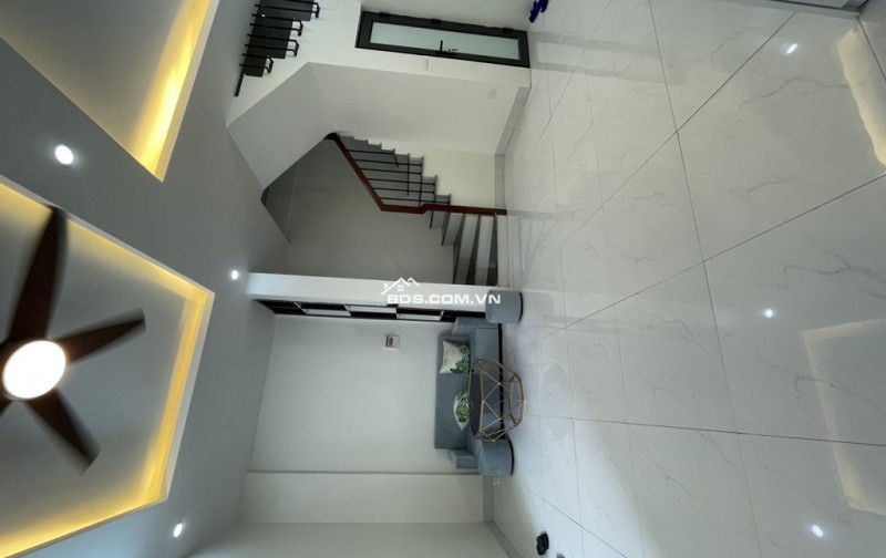  CHỦ CẦN BÁN GẤP – GIẢM SÂU 200 TRIỆU – NHÀ ĐẸP Ở NGAY – THẠCH BÀN LONG BIÊN
