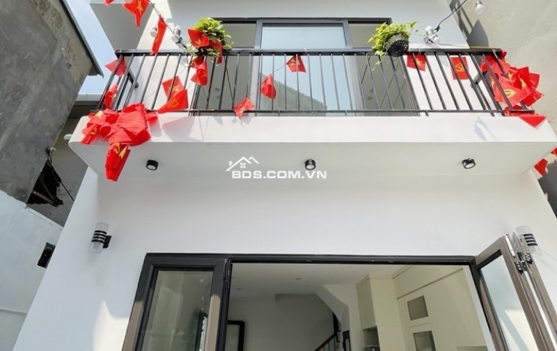  NHÀ MỚI TINH - LÔ GÓC - NỘI THẤT CAO CẤP - SÀI ĐỒNG LONG BIÊN - NHỈNH 6 TỶ! 