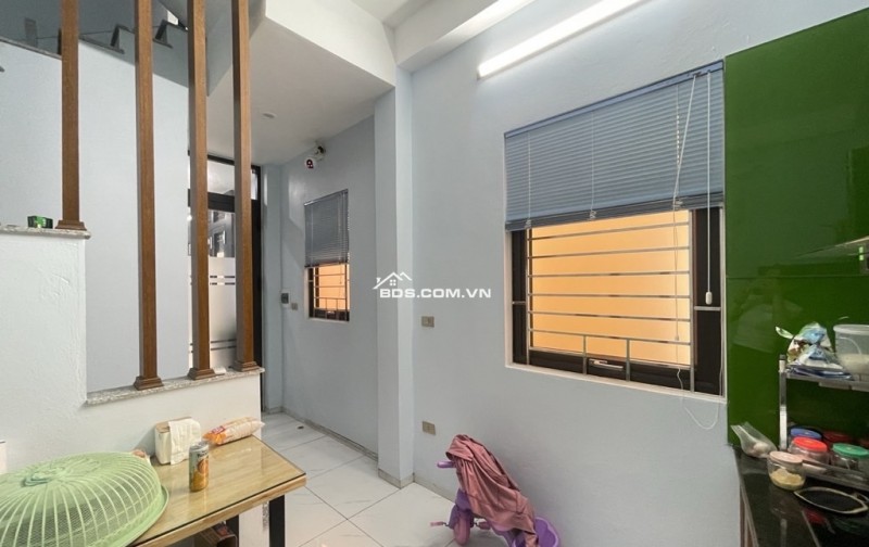  BÁN NHÀ NGÕ RỘNG - 20M RA PHỐ Ô TÔ TRÁNH – PHƯỜNG THẠCH BÀN - GIÁ CHỈ 6.XX TỶ 