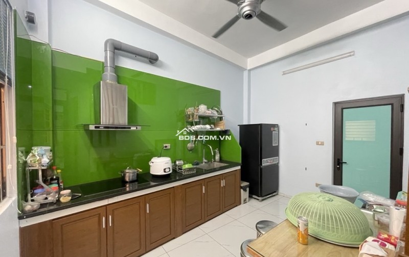  BÁN NHÀ NGÕ RỘNG - 20M RA PHỐ Ô TÔ TRÁNH – PHƯỜNG THẠCH BÀN - GIÁ CHỈ 6.XX TỶ 