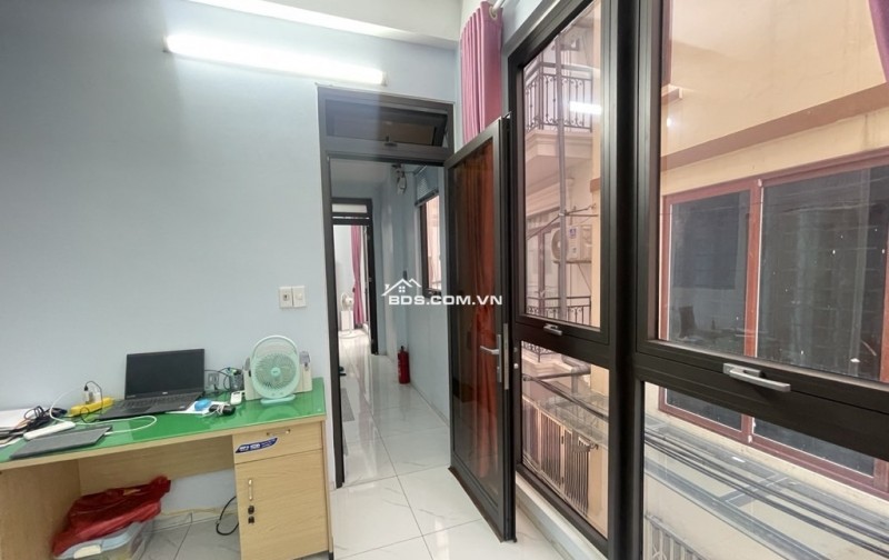  BÁN NHÀ NGÕ RỘNG - 20M RA PHỐ Ô TÔ TRÁNH – PHƯỜNG THẠCH BÀN - GIÁ CHỈ 6.XX TỶ 