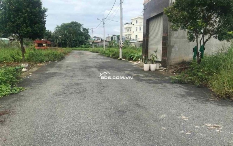 BÁN 2 LÔ 10X50=500M2 NGAY SÂN BAY TECNIX SAT CHỢ ĐƯỜNG 18M GIÁ 275TR