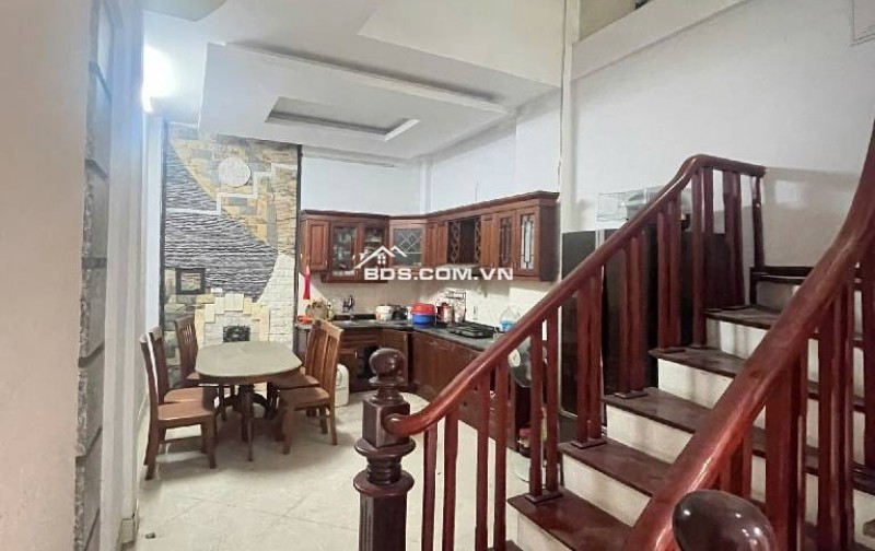 2 NHÀ RA PHỐ - VỊ TRÍ ĐẸP - Yên Hòa - Cầu Giấy