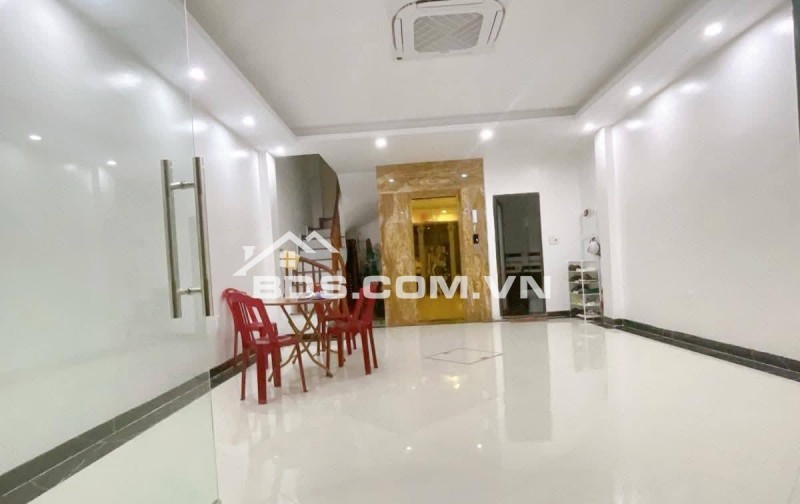 Nhà Đẹp Ô Tô Đỗ Cửa, Thang Máy Giảng Võ, Đống Đa 46/58m, 7 tầng, mt 5m, giá 23.3 tỷ