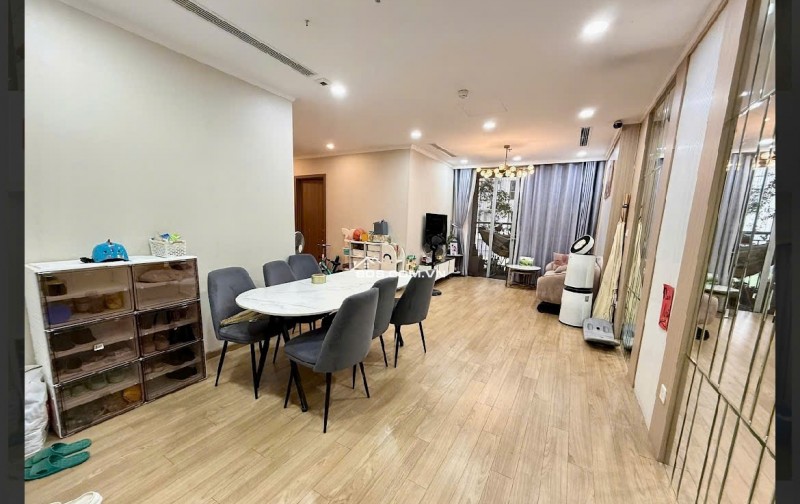 CC cần bán căn hộ Vinhomes Gardenia 3N.2VS full đồ nt xịn sò ~116m2 giá hơn 9,1 tỷ có đàm phán