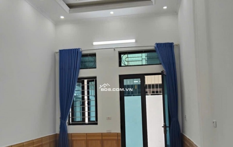 BÁN NHÀ 1.68 TỶ 2.5 TẦNG 72M2 ( ĐÔNG NAM ) NGÕ HÀN THUYÊN