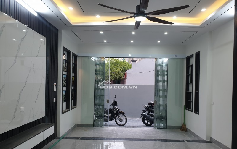 BÁN NHÀ ĐẸP 2.05 TỶ 3 TẦNG 45M2 ( TÂY BẮC ) NGÕ KHU HỒ ĐẦM BÉT
