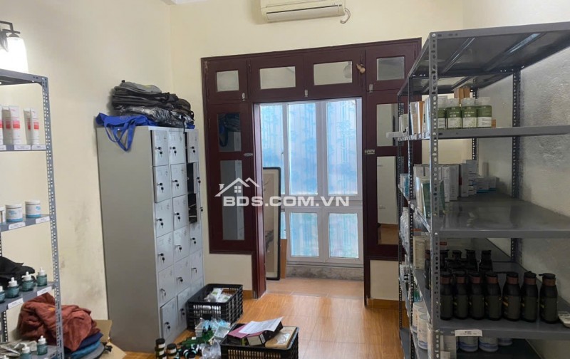 Cho thuê nhà nguyên căn Phố Vạn Phúc, Ba Đình. Vừa ở vừa kinh doanh. Chỉ 10tr