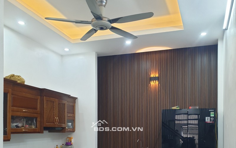 BÁN NHÀ ĐẸP 2.9 TỶ 3 TẦNG 50M2 NGÕ CỰC NGẮN ĐƯỜNG ĐIỆN BIÊN