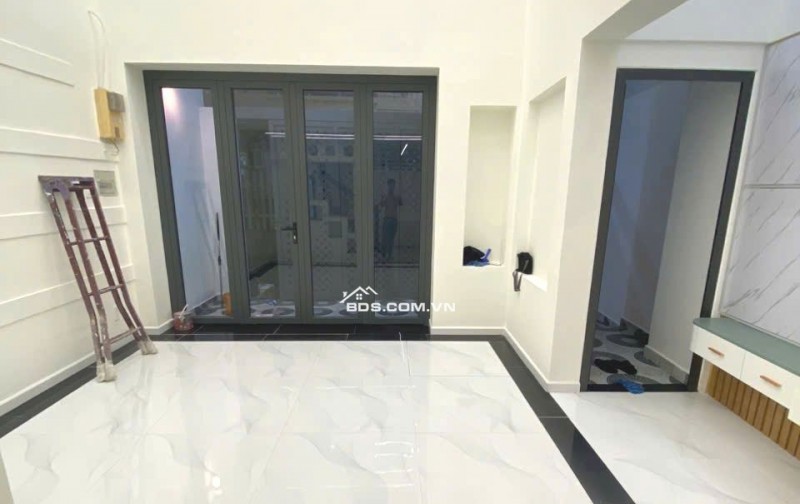 Bán nhà 4 tầng hẻm xe hơi ngay Lê Quang Định DT 42m2 Giá nhỉnh 7 tỷ