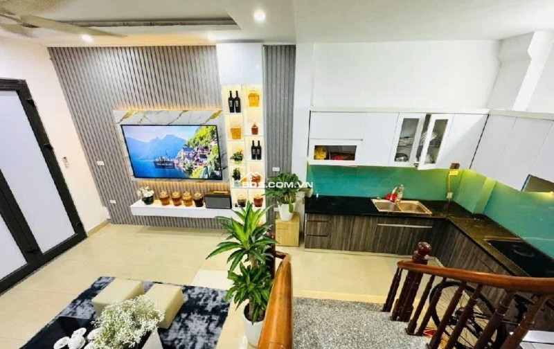 Chỉ 8.2 Tỷ - Gần Phố - Full Nội Thất - 36m, 5 Tầng - Bùi Xương Trạch, Thanh Xuân.