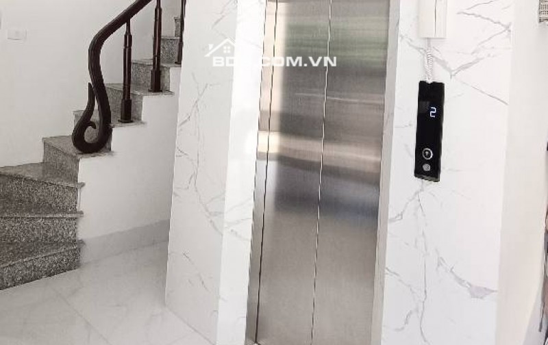  NHÀ MỚI ĐẸP LÔ GÓC – Ô TÔ VÀO NHÀ – THANG MÁY – FULL NỘI THẤT – TRUNG TÂM, THẠCH BÀN, LONG BIÊN 