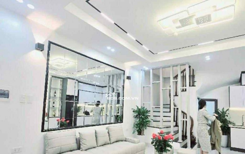 BÁN NHÀ TRIỀU KHÚC - DÂN XÂY - NỘI THẤT ĐẸP - 30M2 6.95 TỶ CÓ THƯƠNG LƯỢNG