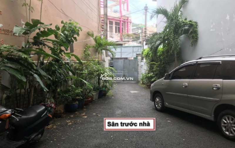 Bán nhà có sân rộng HXH Lê Quang Định, Phường 11, Bình thạnh. Dtkv 316m2, Giá chỉ 21.2 tỷ