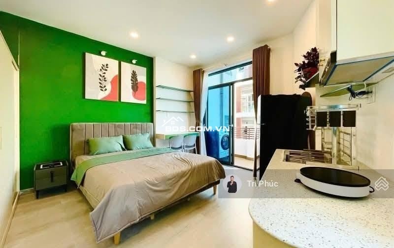 Nhà mặt phố Phan Xích Long, Phú Nhuận Phú Nhuận 54m2 4PN có thang máy, cho thuê 450tr