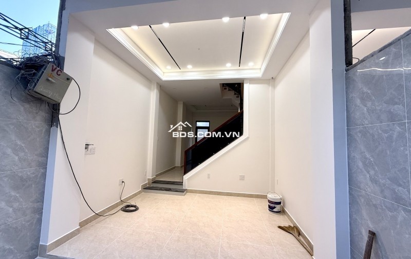 BÁN NHÀ KHU VIP LỘC VỪNG- NHÀ MỚI HXH - QUỐC LỘ 13 - TP. THỦ ĐỨC - GIÁ 8.6 TỶ