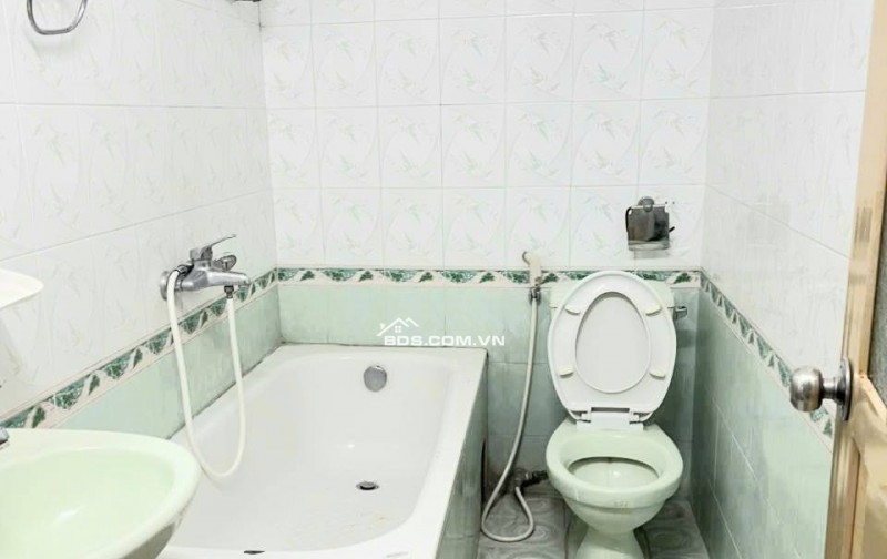 BÁN NHÀ DÂN XÂY 1.49 TỶ 2.5 TẦNG 43M2 ( ĐÔNG BẮC ) NGÕ THÀNH CHUNG
