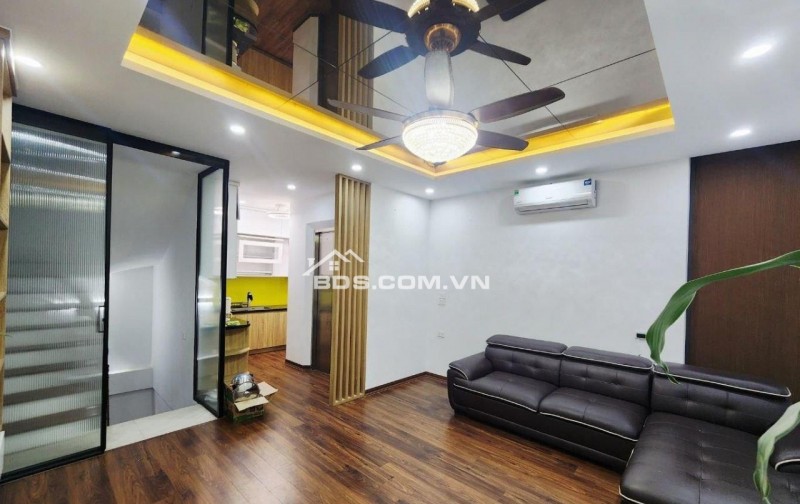 BÁN NHÀ VĂN LA - HÀ ĐÔNG, THANG MÁY, 36M2, 10.X TỶ