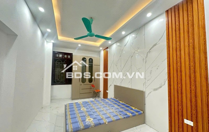 Nhỉnh 6 Tỷ - Hoàng Văn Thái, Thanh Xuân - Gần Phố - Full Nội Thất - 33m, 4 Tầng.