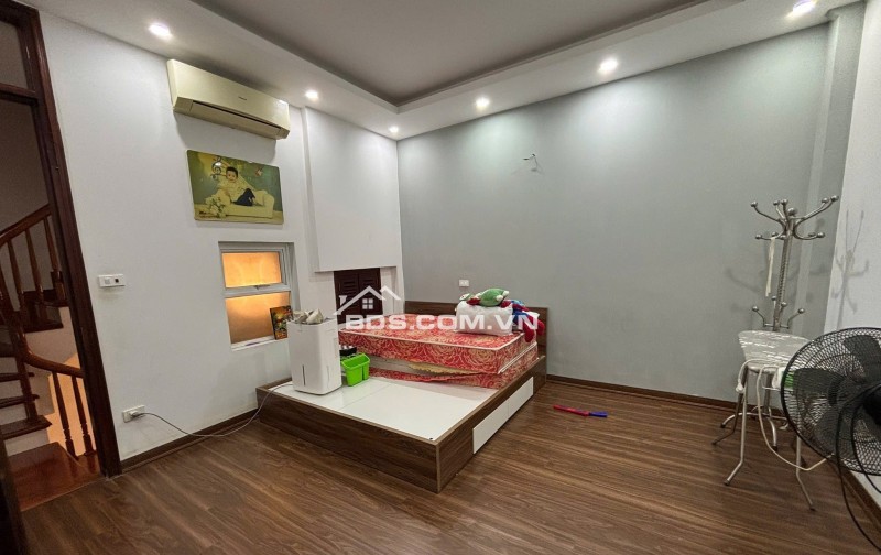 CHÍNH CHỦ BÁN NHÀ PHÂN LÔ MẶT PHỐ LÝ THƯỜNG KIỆT – HÀ ĐÔNG – Ô TÔ TRÁNH – 5 TẦNG MỚI – GIÁ TỐT