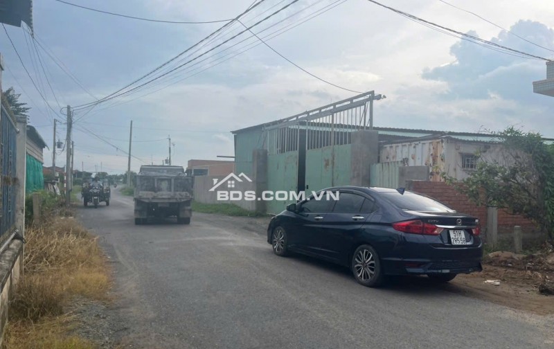 Lô đất F0 vừa lên thổ mặt tiền nhựa Nguyễn Văn Mỹ 9m giá 670tr