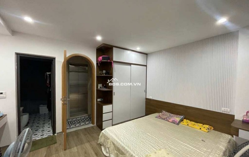 NHÀ ĐẸP DÂN XÂY - LÔ GÓC THOÁNG - 10M RA PHỐ - NHÀ TRƯỜNG CHINH NHỈNH 10 TỶ
