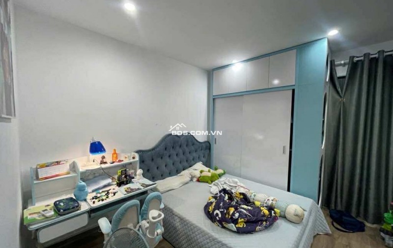 NHÀ ĐẸP DÂN XÂY - LÔ GÓC THOÁNG - 10M RA PHỐ - NHÀ TRƯỜNG CHINH NHỈNH 10 TỶ