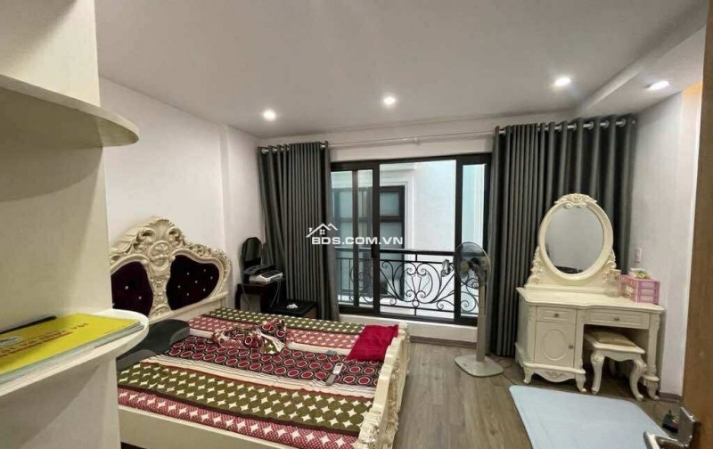 NHÀ ĐẸP DÂN XÂY - LÔ GÓC THOÁNG - 10M RA PHỐ - NHÀ TRƯỜNG CHINH NHỈNH 10 TỶ