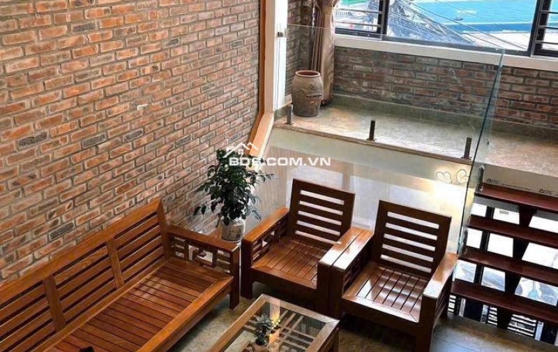 7.5 tỷ Ngọc Thuỵ - Long Biên - VỊ TRÍ ĐẸP - NGÕ THÔNG - Ô TÔ VÀO NHÀ - NHÀ DÂN XÂY