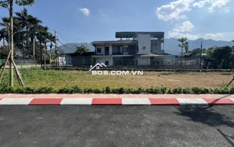 Chính chủ bán đất Phú Cát Hòa Lạc giá chỉ từ 28trieu/m2 gần khu Công Nghệ Cao