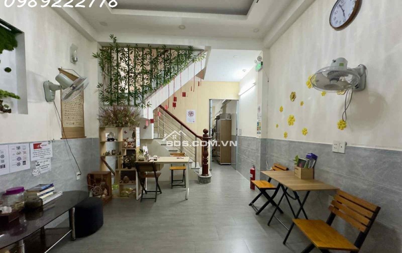 PHẠM NGŨ LÃO- PHỐ ĐI BỘ BÙI VIỆN - HẺM ÔTÔ KIA - 30M RA MẶT TIỀN - 58M²(4x15) - 3TẦNG + 4PN 3WC - MT 81
