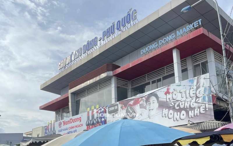 Bán 170m full thổ cư đối diện Dinh Cậu, sẵn dòng tiền cho thuê, giá ngộp bank