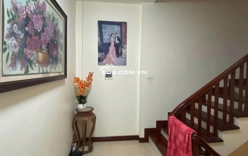 BAN NHA KHU HÀ ĐÔNG 35M- 5 TẦNG SIÊU ĐẸP- MẶT TIỀN RỘNG - Ô TÔ ĐỖ CỔNG