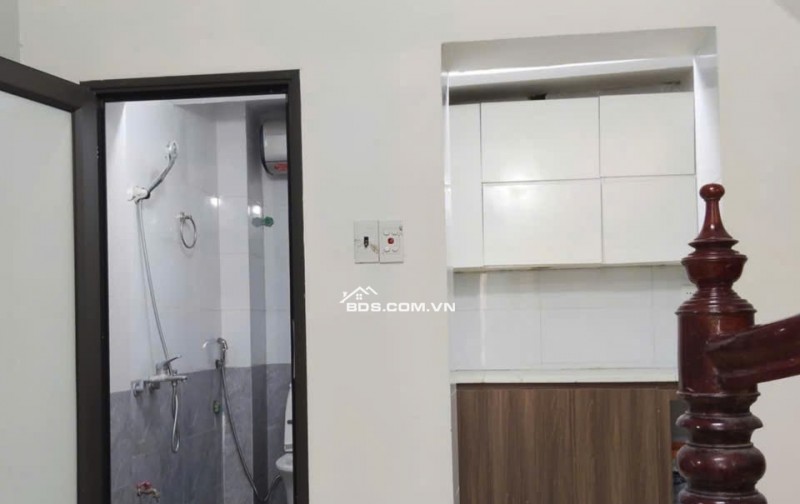 BÁN NHÀ 1.68 TỶ 2.5 TẦNG 72M2 ( ĐÔNG NAM ) NGÕ HÀN THUYÊN