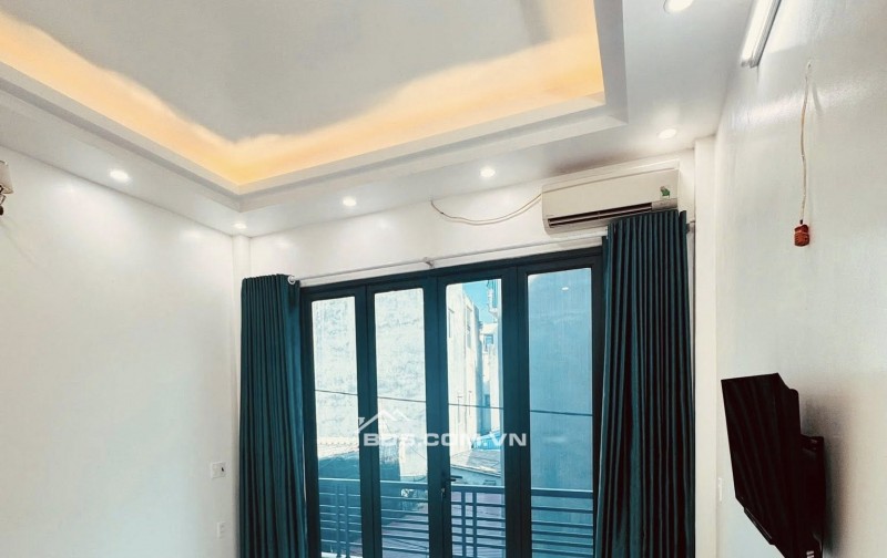 BÁN NHÀ ĐẸP 2.48 TỶ 3 TẦNG 48M2 ( ĐÔNG NAM ) NGÕ KHU BÃI VƯỢT