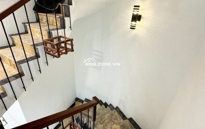 Bán Nhà Ngõ 86 Tô Vĩnh Diện, Thanh Xuân - Gần Ngã Tư Sở - Ở Ngay - Full Nội Thất.